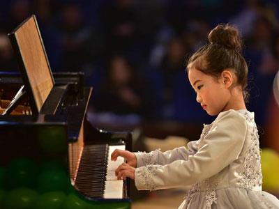 崇左找钢琴家教哪家好？